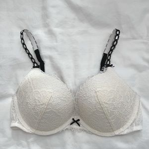 Victoria's Secret Dream Angels Push-Up White Lace Black Ribbon